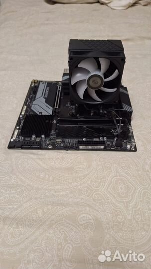 Pccooler R300 argb BK