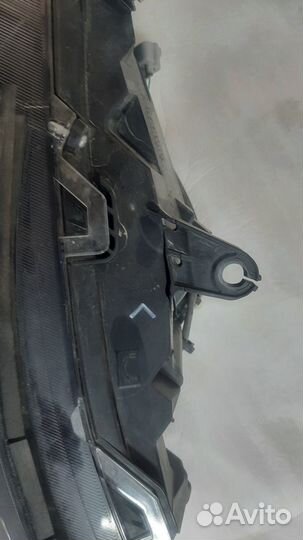 Фара левая toyota rav 4