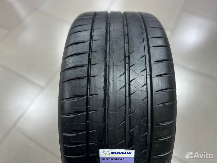 Michelin Pilot Sport 4 S 255/40 R20