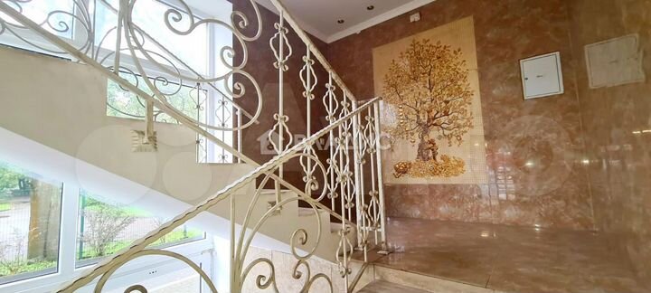 Удачный вариант в бойком месте