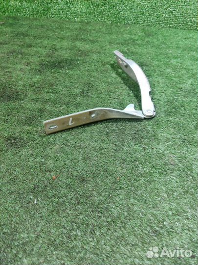 Петля капота левая Peugeot 206