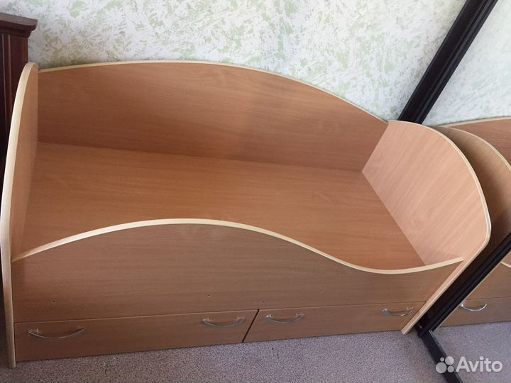 Детская кровать с матрасом