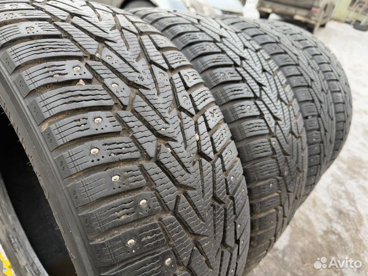 Nokian Tyres Hakkapeliitta 7 235/55 R17 103T