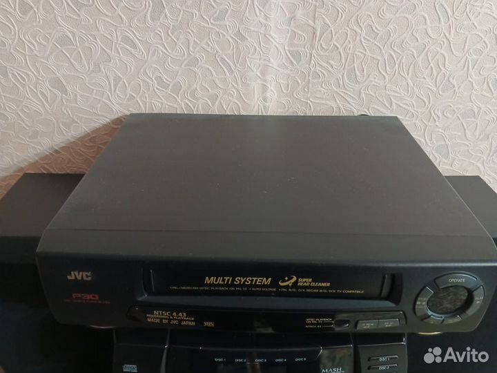 Видеомагнитофон кассетный jvc p30