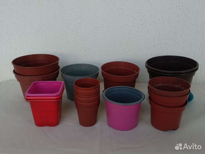 Горшки для рассады бу пластиковые 21 шт