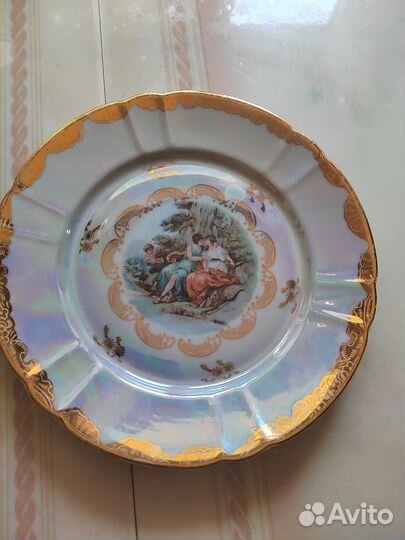 Тарелки от сервиза мадонна гдр