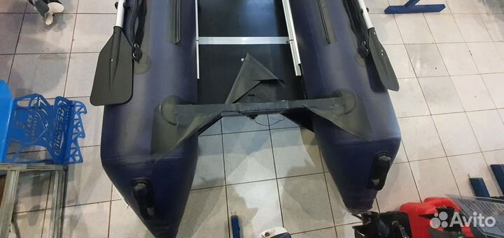 Лодка пвх Stormline Adventure Standard 340 бело-си