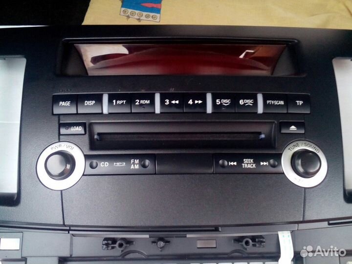 Продам магнитолу на Митсубиси Лансер 10