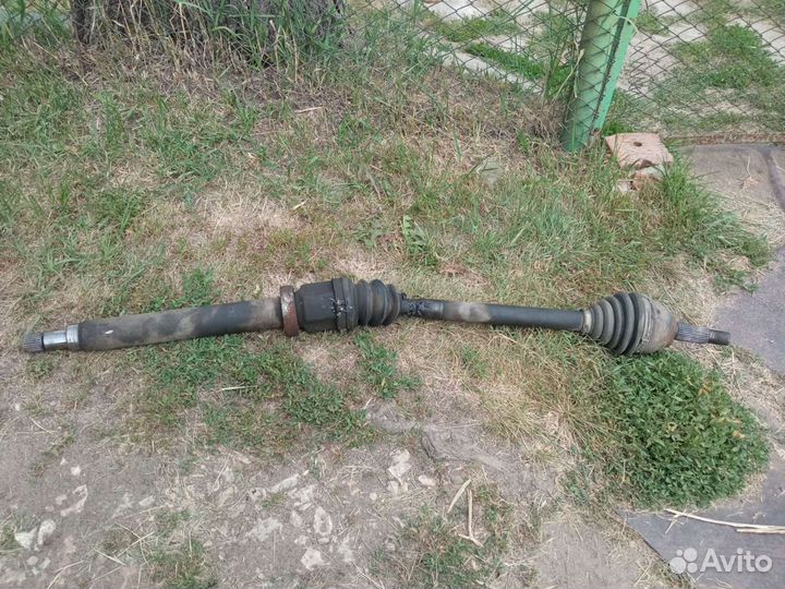 Приводной вал форд фокус 1 правый