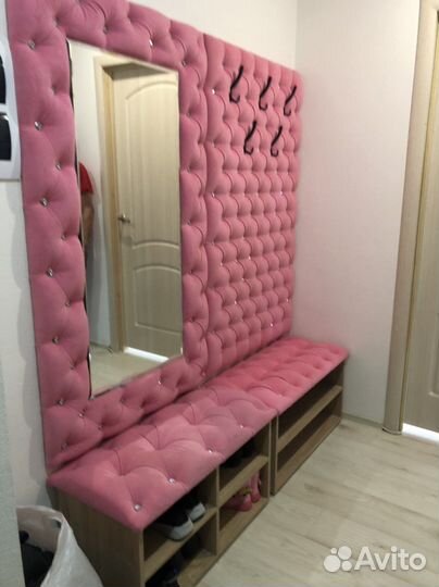 Вешалка настенная мягкая