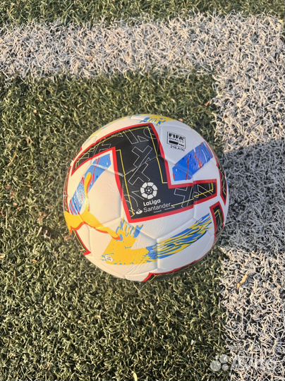 Футбольный мяч Puma La Liga