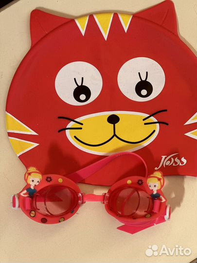 Шапочка и очки для девочки для бассейна