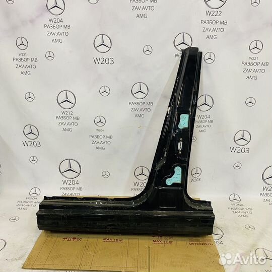 Левая стойка кузова центр Mercedes W204