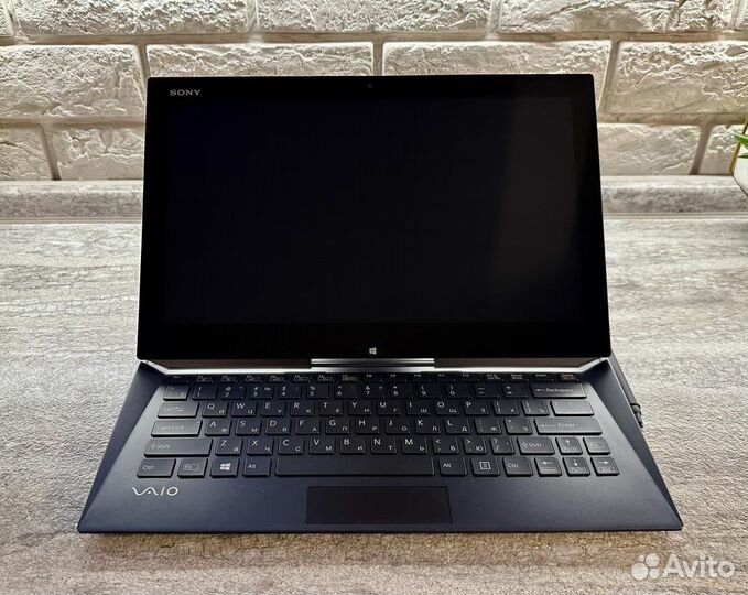 Sony трансформер i7