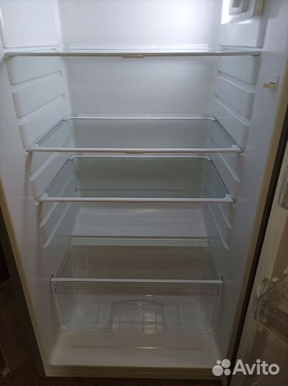 Холодильник маленький