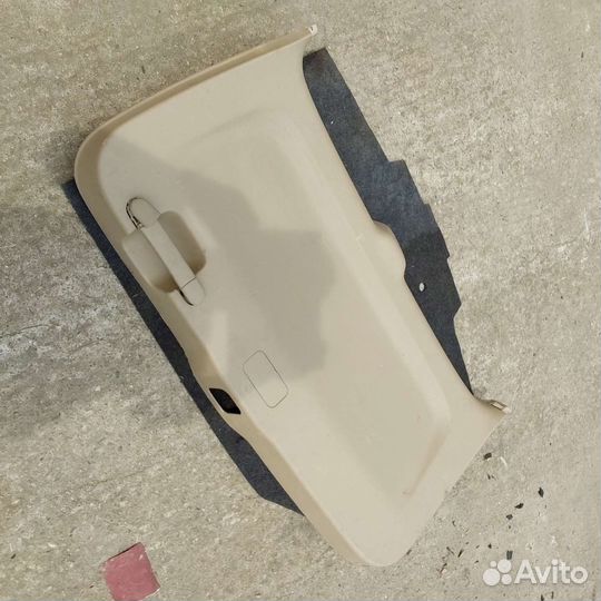 Honda CR-V 3 обшивка крышки багажника в идеальном