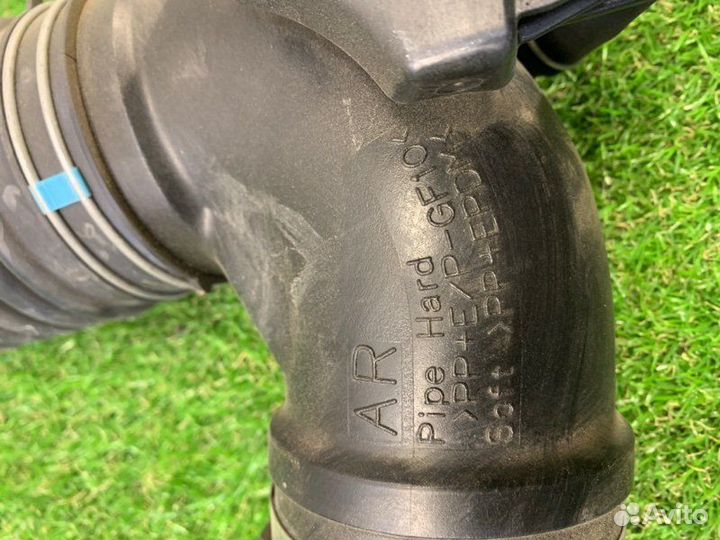 Патрубок воздушного фильтра Toyota Crown AWS210