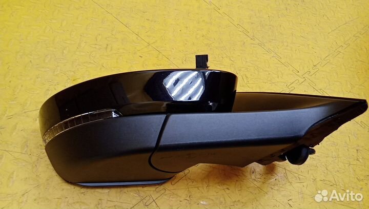 Зеркало правое Octavia (A8) 5E4857502AC9X