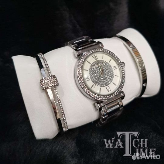 Подарочный набор женских часов