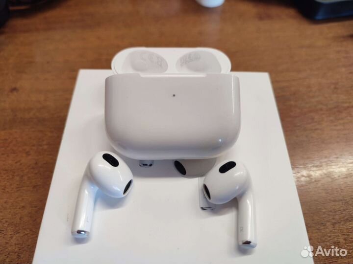 Наушники apple airpods 3 оригинал б/у