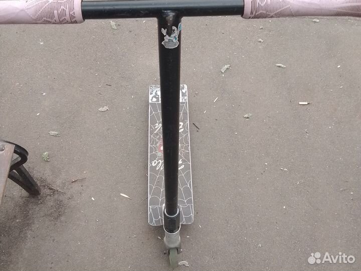 Трюковой самокат кастом стрит
