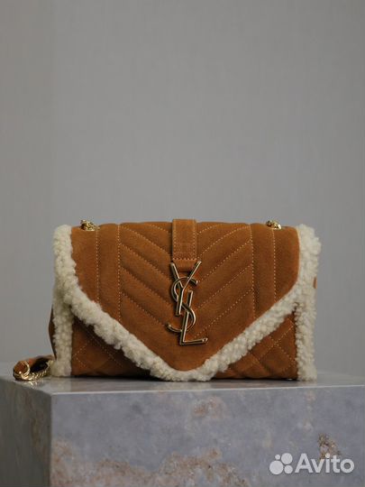 Замшевая сумка Saint Laurent Envelope YSL