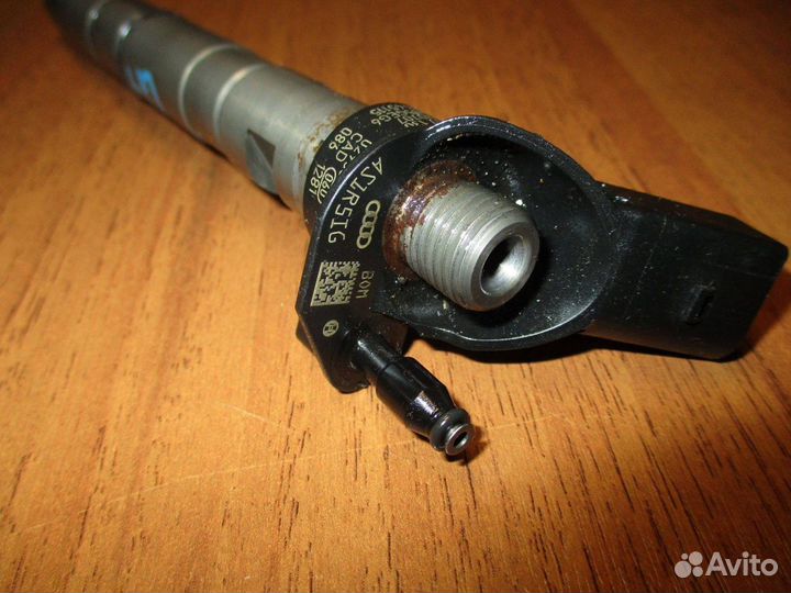 Форсунка дизельная Audi Q7 (4L)