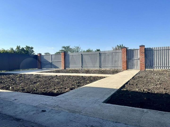 Дом 105 м² на участке 8 сот.