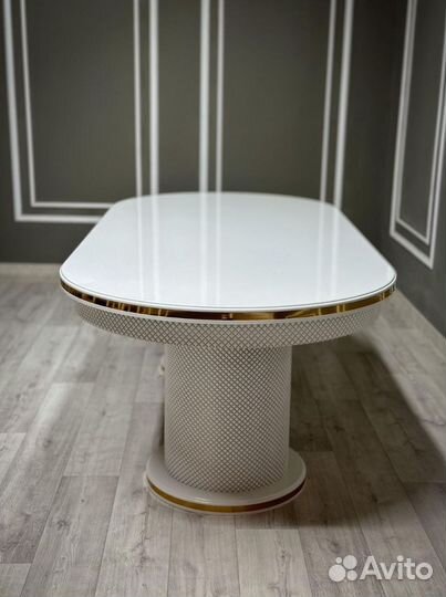 Кухонный стол. Доставка по всей России