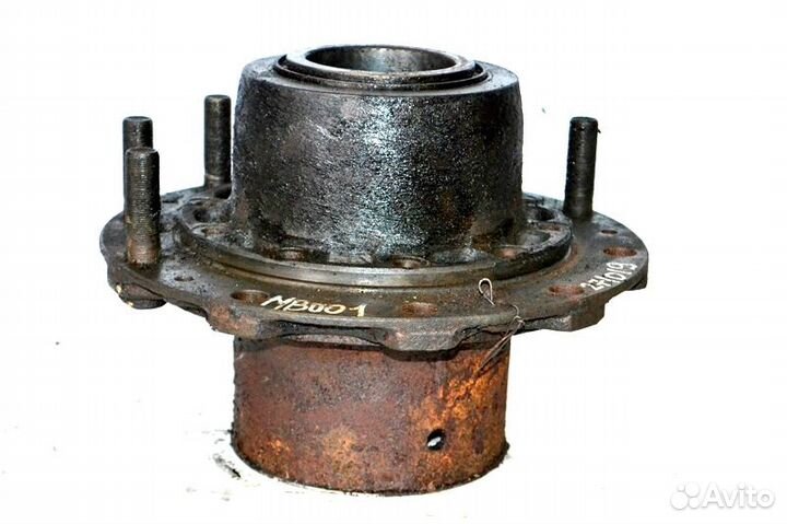 Ступица ведущего моста дисковые тормоза, правая me