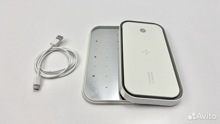 Зарядка беспроводная и уф-стерилизатор