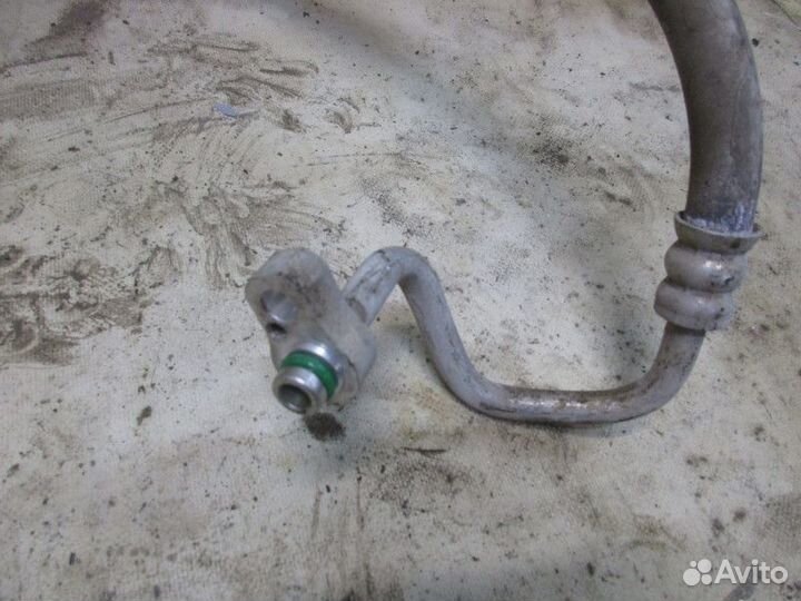 Трубка кондиционера Hyundai Accent II (+тагаз) 200