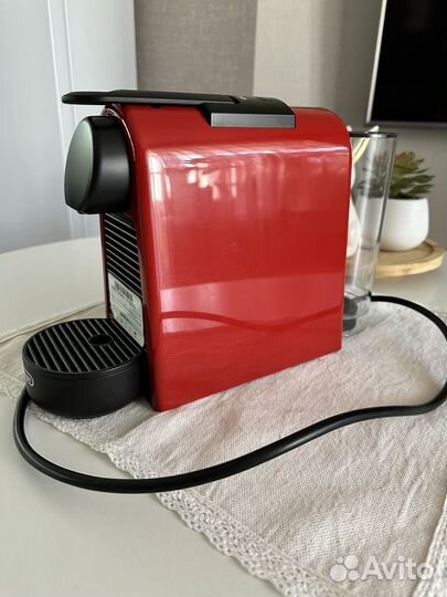 Кофеварка капсульная nespresso delonghi