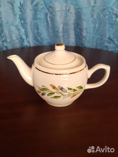 Заварочный чайник, кружки, солонки времен СССР