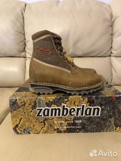 Женские треккинговые ботинки zamberlan