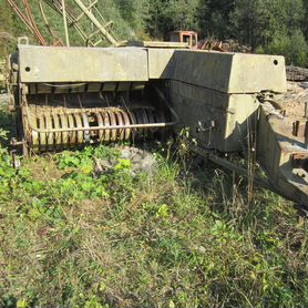 Пресс-подборщик Fortschritt К-454, 1990