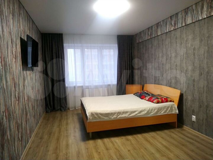 1-к. квартира, 42 м², 8/17 эт.