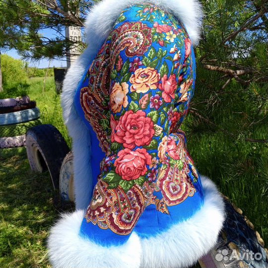 Куртка из платка с натуральным мехом