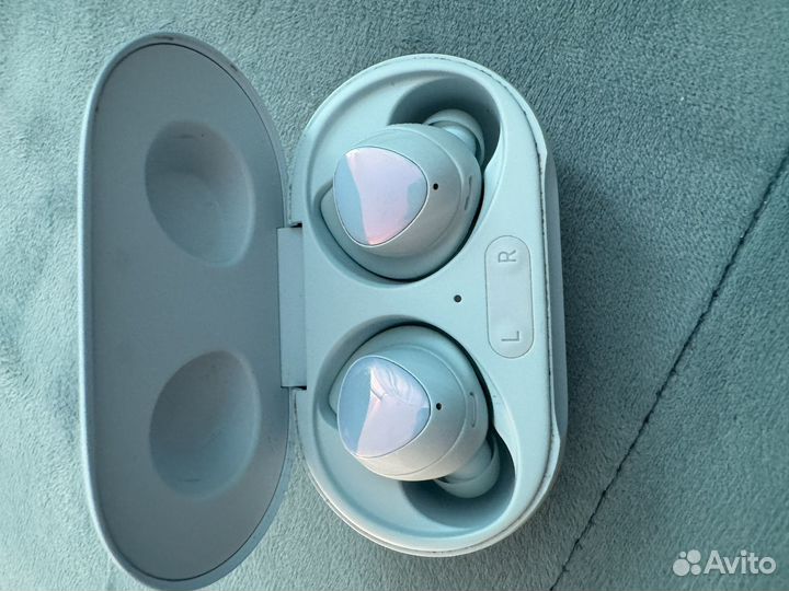 Samsung galaxy buds plus