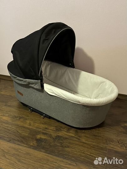 Коляска riko basic bella 3 в 1