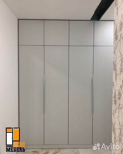 Шкаф распашной на заказ от производителя