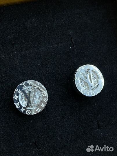 Серьги пусеты Louis Vuitton lux l