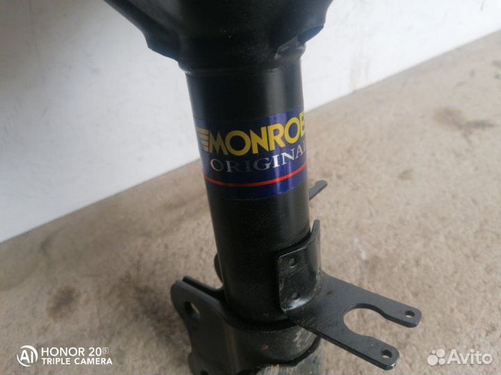 Амортизатор задний левый Kia Shuma 1996-2001