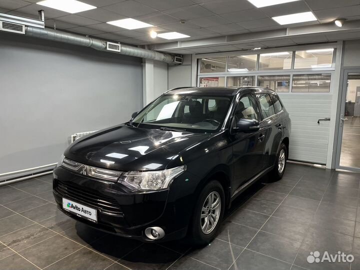Mitsubishi Outlander 2.0 CVT, 2012, 73 783 км