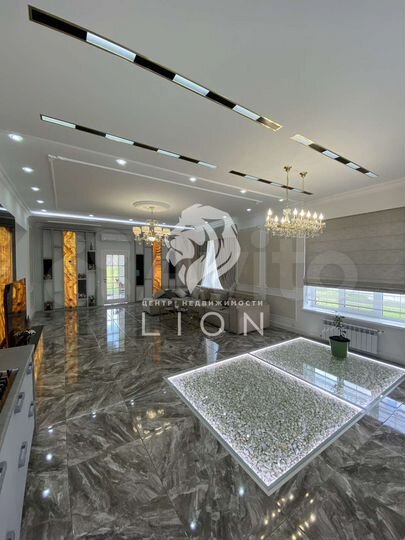 Дом 239,5 м² на участке 26 сот.