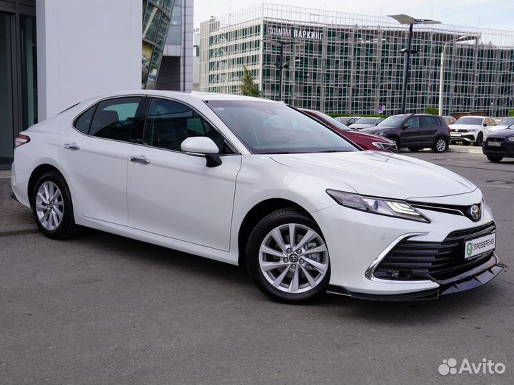 Toyota Camry 2.0 CVT, 2023, 811 км