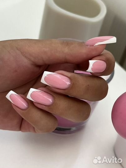 Маникюр,педикюр,наращивание ногтей