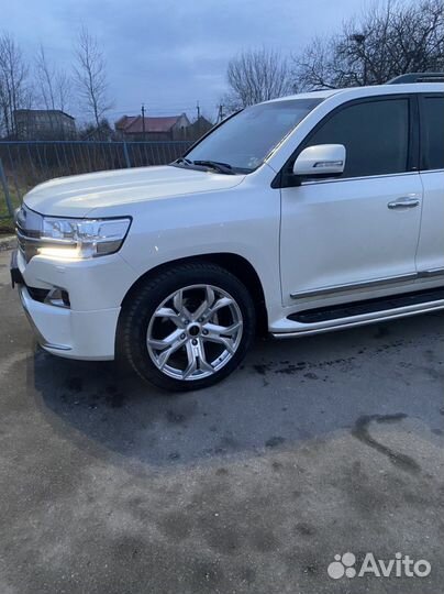 Диски R22 5x150 Land Cruiser 285/45R22