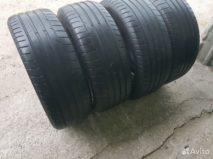 Dunlop SP Sport Maxx 235/55 R19