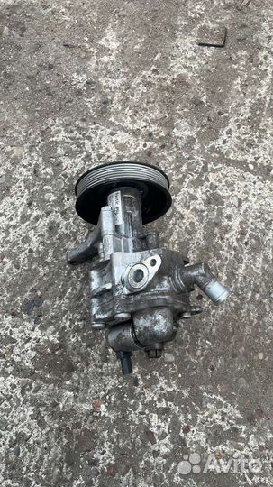 Насос гидроусилителя бмв 3.0д 2012г